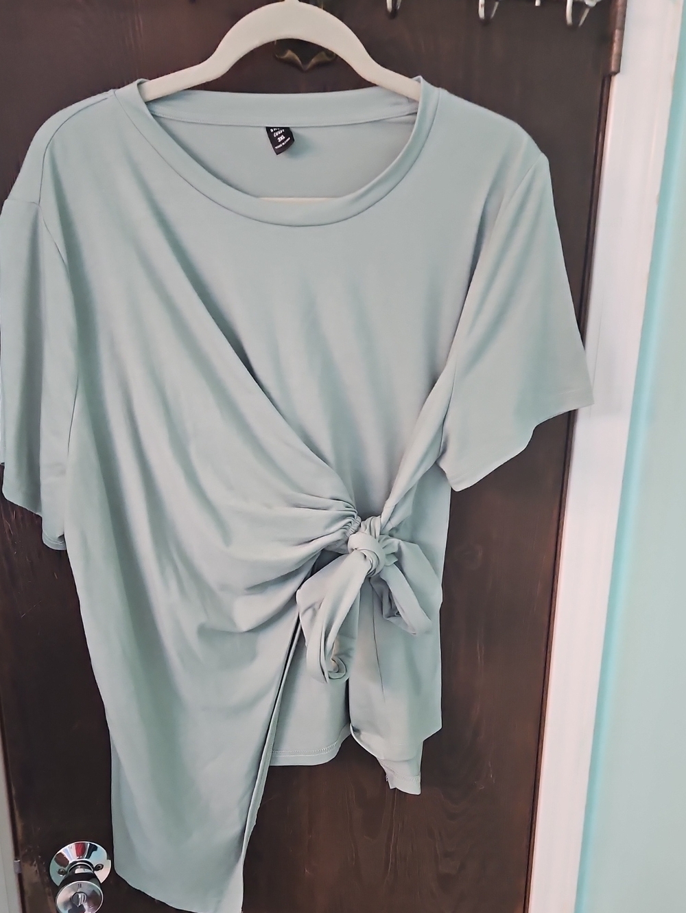 SHEIN Sage Green Short Sleeve Knot-Front Tee